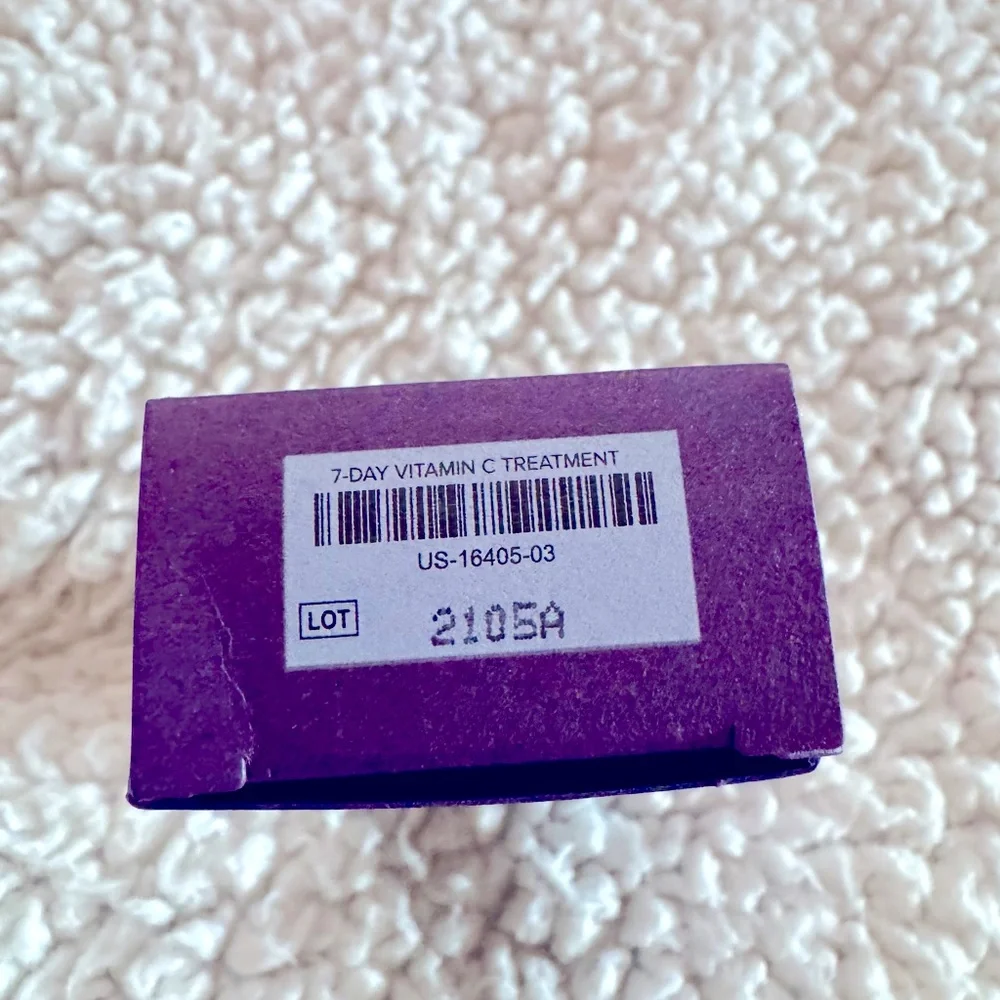 Younique 7 day vitamin C treatment - Picture 6 of 6